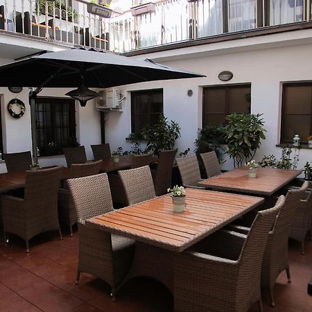 Bed and Breakfast Old Prague House Экстерьер фото