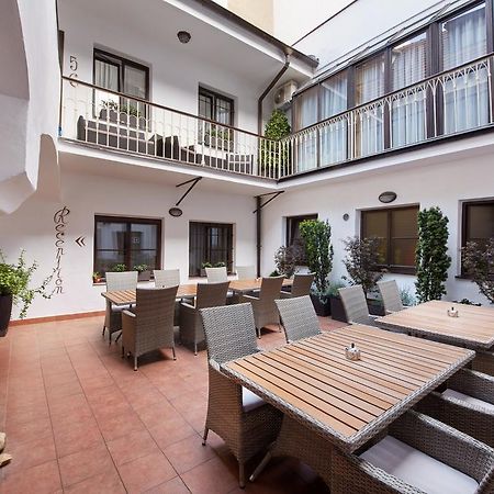 Bed and Breakfast Old Prague House Экстерьер фото