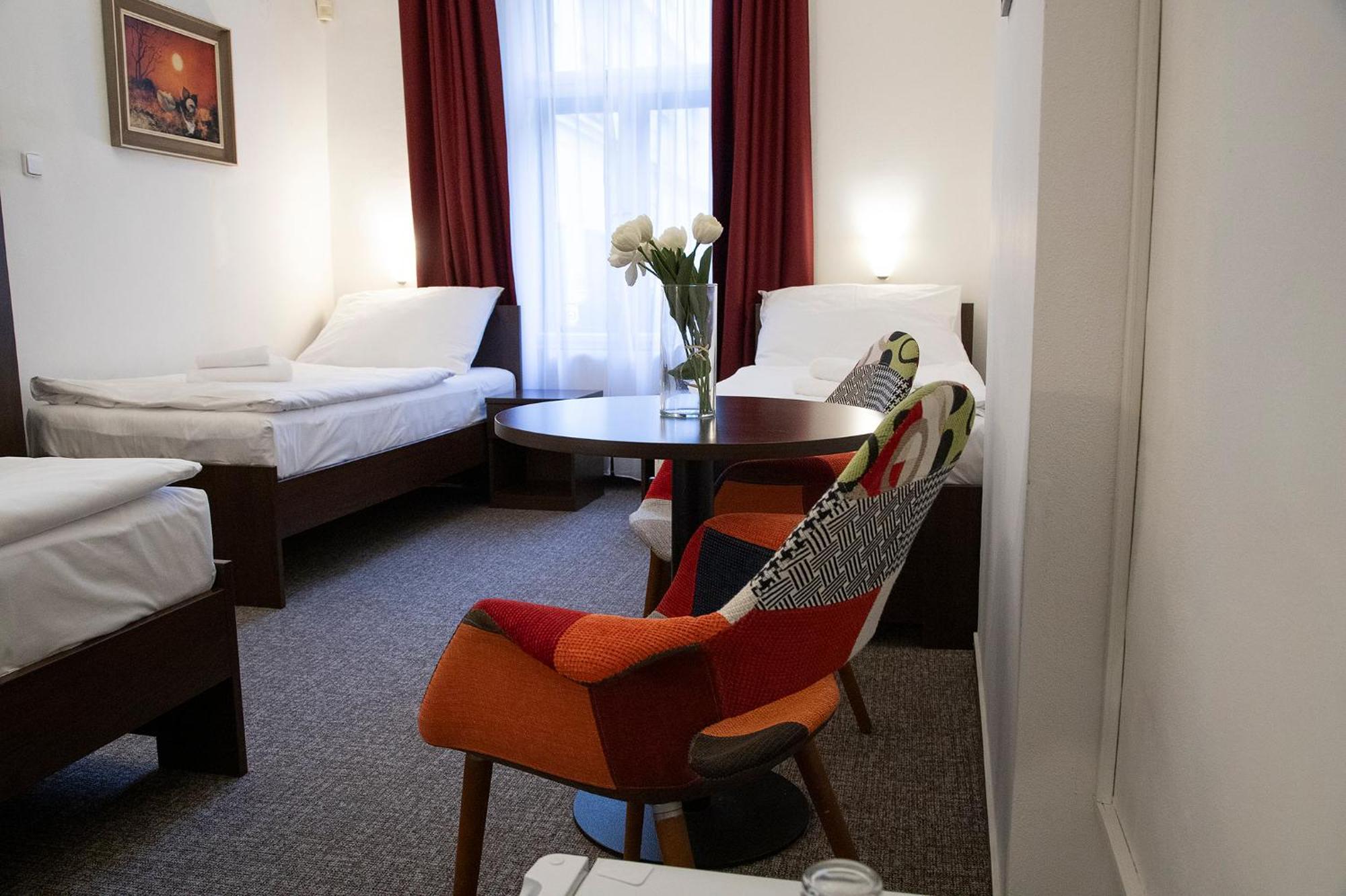 Bed and Breakfast Old Prague House Экстерьер фото