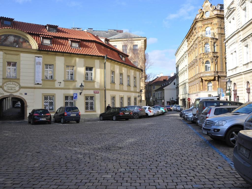 Bed and Breakfast Old Prague House Экстерьер фото